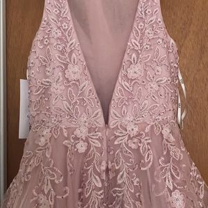 Beautiful Dusty Rose Dress !! Size 6 never worn